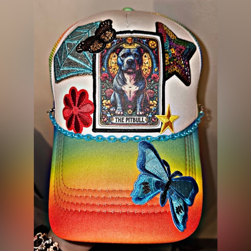 Trucker hat